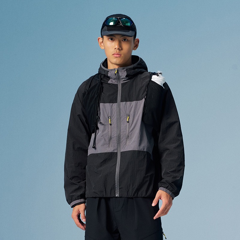Outdoor Adventure Windbreaker - Jaket Hiking Unisex Ringan Anti Air,